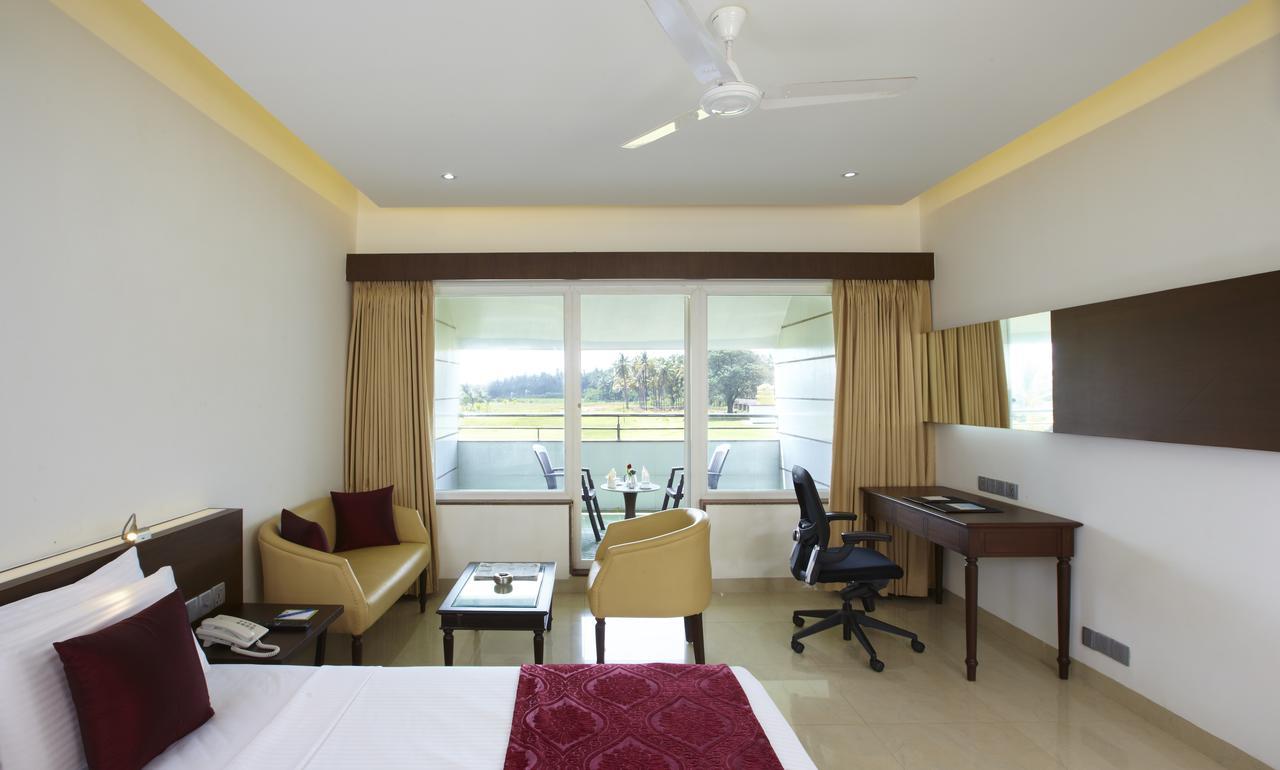 Rns Golf Resort & Nature Cure Centre Mavalli Luaran gambar
